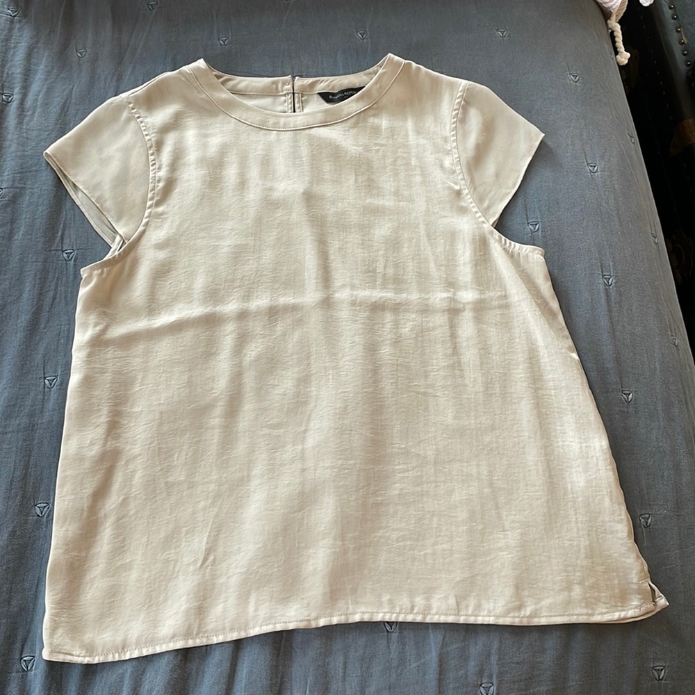 Banana Republic cap sleeve blouse